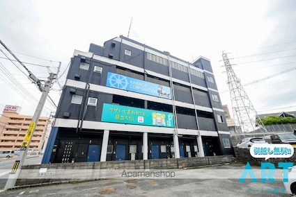 ピカデリーサーカス衣山[1LDK/26.1m2]の外観3