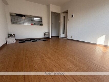 ユーハウス白壁[3LDK/80.95m2]のリビング・居間