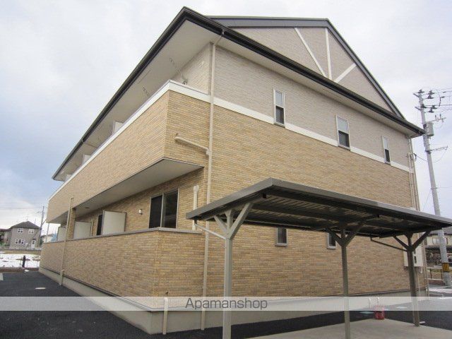 サニーヤードS A棟の外観写真