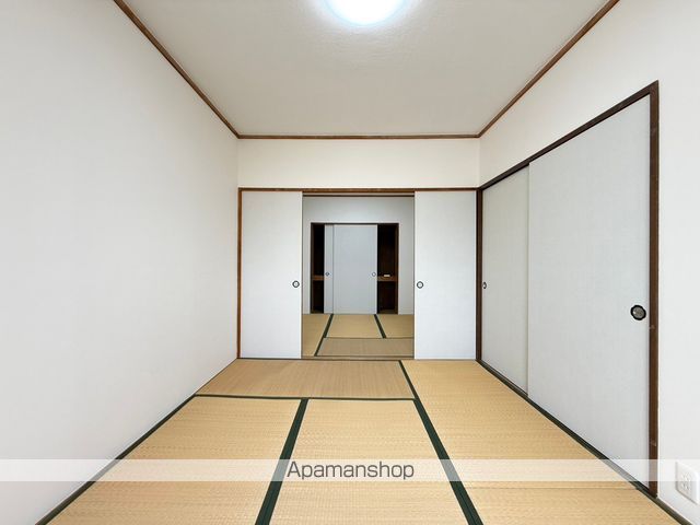 煉瓦台ハイツの内装写真