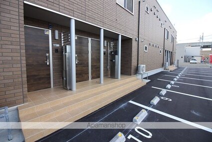 ハイグランド石江[1LDK/39.95m2]のエントランス