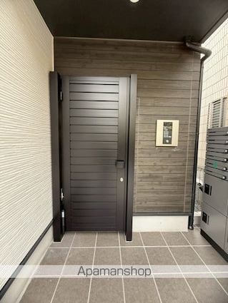 Ｔ’ｓ　Ｃｕｏｒｅ赤羽志茂[1R/15.82m2]のエントランス