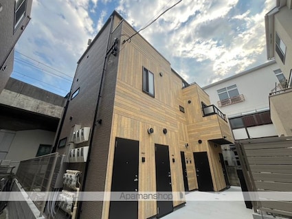 Ｗｏｏｄ　Ｃｒｅｓｔ　Ａｍａｎｕｍａ　Ｒｅｓｉｄｅｎｃｅ[1LDK/30.38m2]の外観1