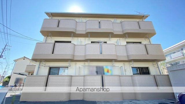 マンションフレンドの外観写真