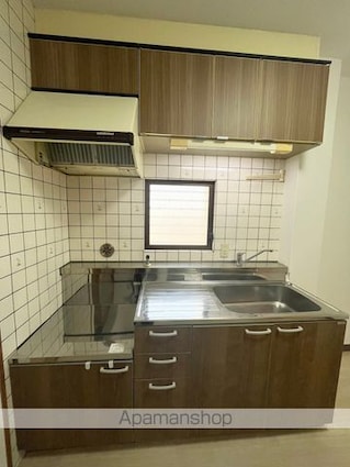和歌山県和歌山市本町８丁目[2DK/39.29m2]のキッチン
