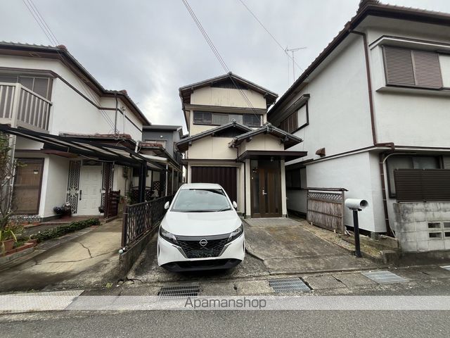 【和歌山市鳴神の戸建ての外観2】