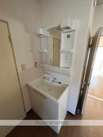 イーグルハイツの内装写真