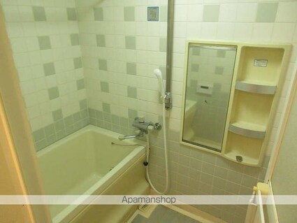 パルティール茂呂[3LDK/63.8m2]のバス