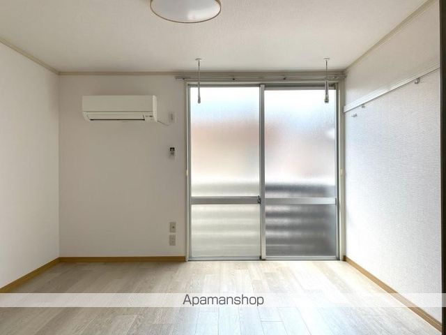 パールハイツB棟の内装写真