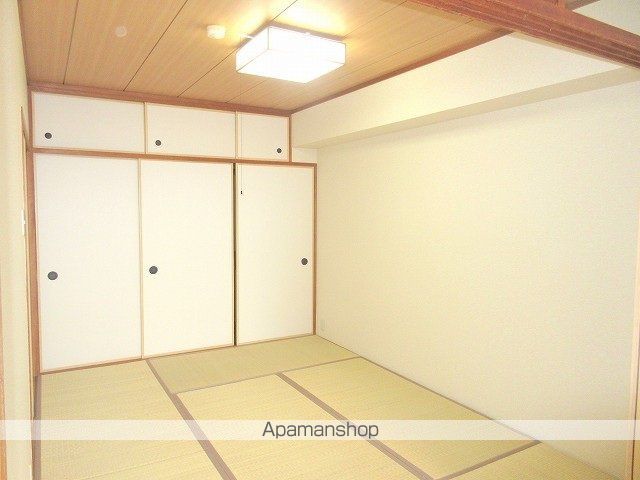 シャルマン千田町の内装写真