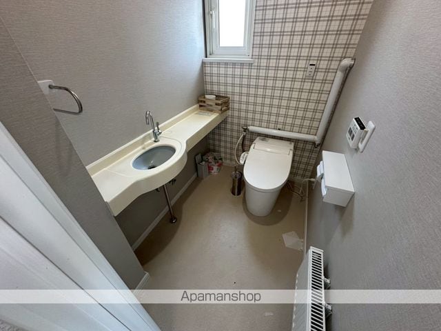 detached 北海道釧路郡釧路町中央４丁目18-1
中央の賃貸情報を見る
物件地図