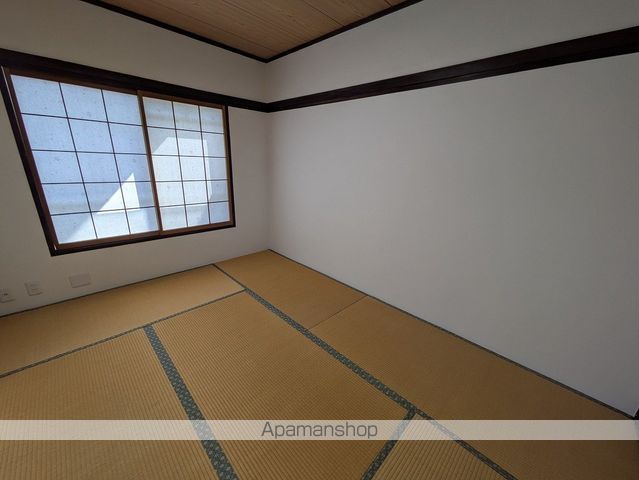 平和が丘住宅9号棟の内装写真