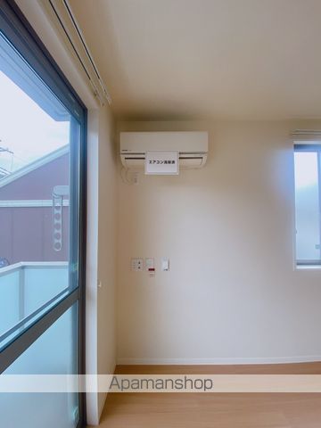 apartment 埼玉県吉川市木売３丁目3-5
地図を見る