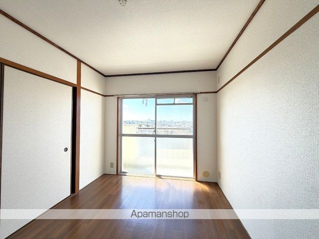 パークサイドみつわ台の内装写真