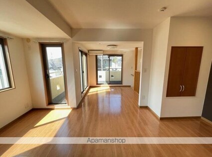 エイトピア成田東[1LDK/51.58m2]のリビング・居間