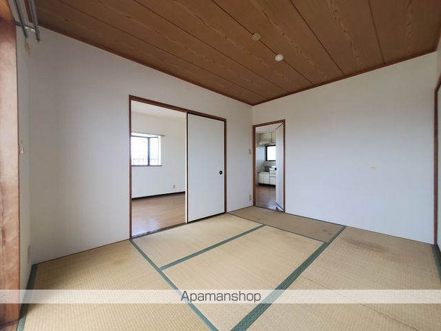 グランシャリオ寺山の内装写真