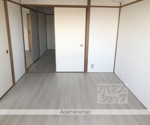 シャトレ桂の内装写真