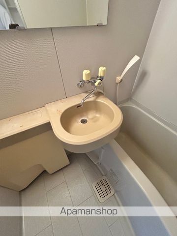 グリーンロード山手の内装写真