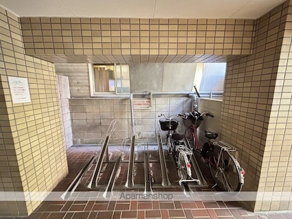 サンピア大手町[2LDK/50.12m2]の共用部1