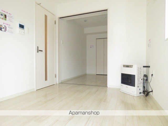 グランディール学園前の内装写真