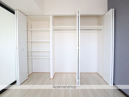 センチュリースクエア千種[2LDK/68.91m2]の収納