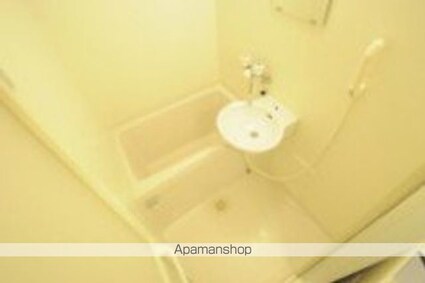 レオパレス芦花公園Ⅱ[1K/26.08m2]のバス