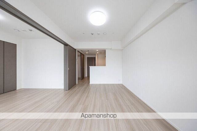 SーRESIDENCE新御徒町CHIAROの内装写真