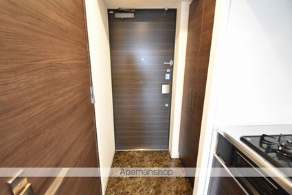 レジディア仙台上杉[1K/24.28m2]の玄関