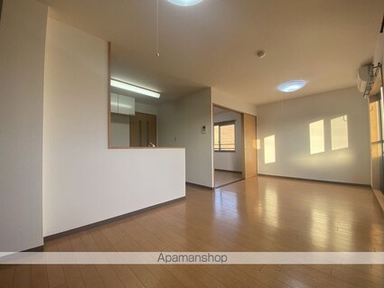 ハートフルアヴァンツァーレ．[2LDK/60m2]のリビング・居間