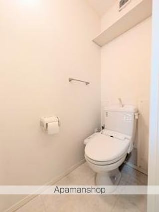 ロイヤルヒルズ[2LDK/49.85m2]のトイレ