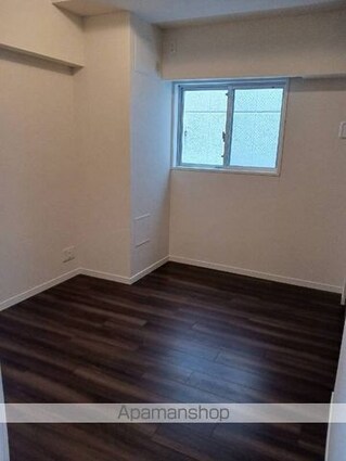 Ｔｏｔｓｕ　Ｒｅｓｉｄｅｎｃｅ　Ｋａｍｉｎａｒｉｍｏｎ[2LDK/54.7m2]のリビング・居間