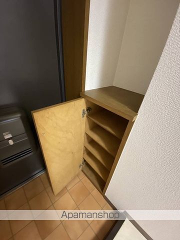 ロイヤルパレス林Iの内装写真