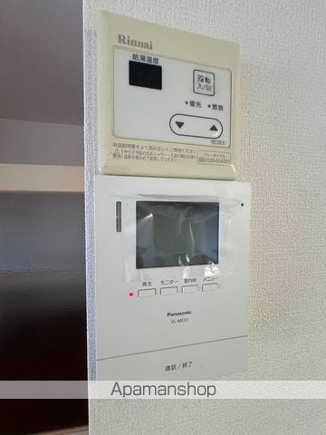 ファミーユ浅井 A棟の内装写真