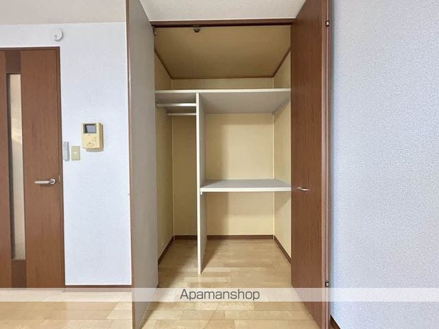 シャンドール東通の内装写真