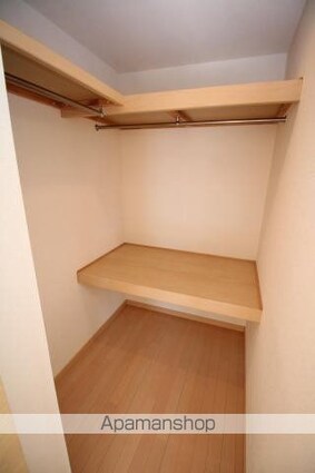 ル　レーヴＢ棟[1LDK/41m2]の収納