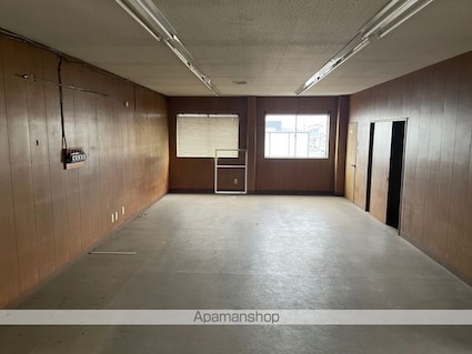 高木中央Ｋ倉庫[店舗/1065.41m2]の内装2