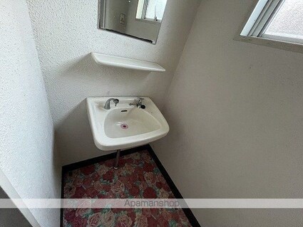 コーポアカシア[事務所/79.9m2]の洗面所