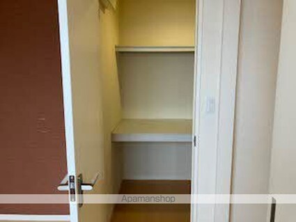 和歌山県和歌山市榎原[2LDK/62.85m2]の収納