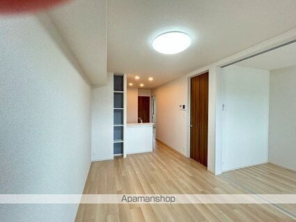 モンパルナス[2LDK/58.6m2]の内装2