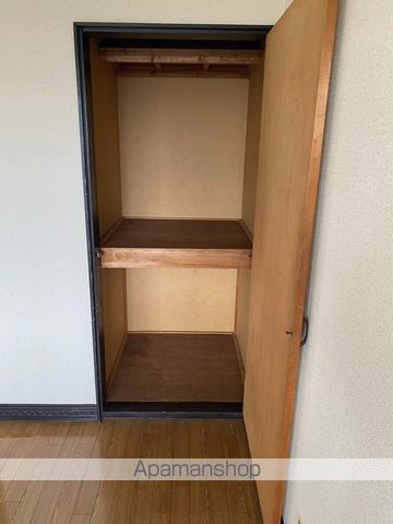 パークサイドワタリの内装写真