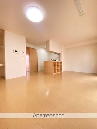 和歌山県和歌山市東高松２丁目[3LDK/88.48m2]のリビング・居間