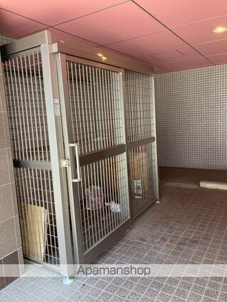 白樺フラッツ[3SLDK/115m2]の駐車場