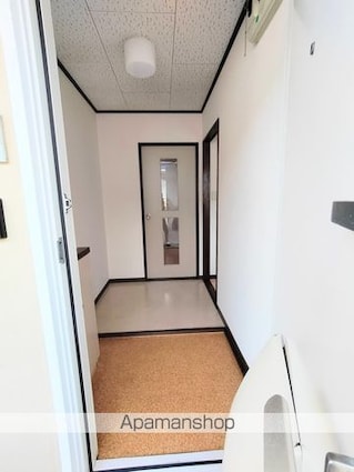 長野県長野市大字稲葉南俣[2DK/43.74m2]の玄関