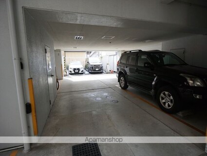 メイセイハイツⅡ[1K/27.6m2]の駐車場