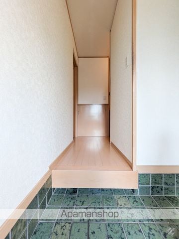 八潮市 2階建 築45年の内装写真