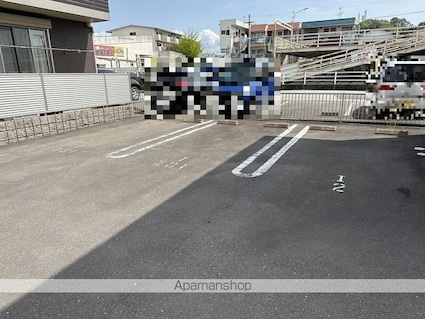 シャーメゾン・デイレイ　Ⅰ棟[2LDK/62.82m2]の駐車場