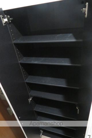 リプラス宮町の内装写真
