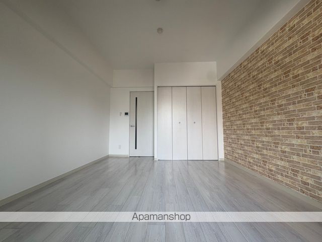 CASA EN IIIの内装写真