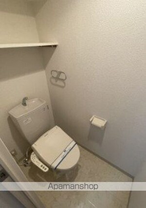 神奈川県横浜市磯子区杉田１丁目[1K/30.26m2]のトイレ