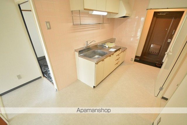 萱場ハイツの内装写真